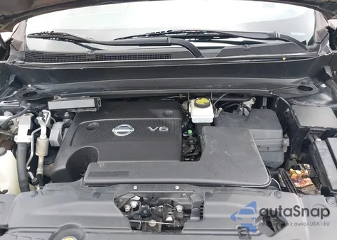 2016 Nissan Pathfinder Sl z USA, uszkodzony, nr VIN 5N1AR2MN8GC610521